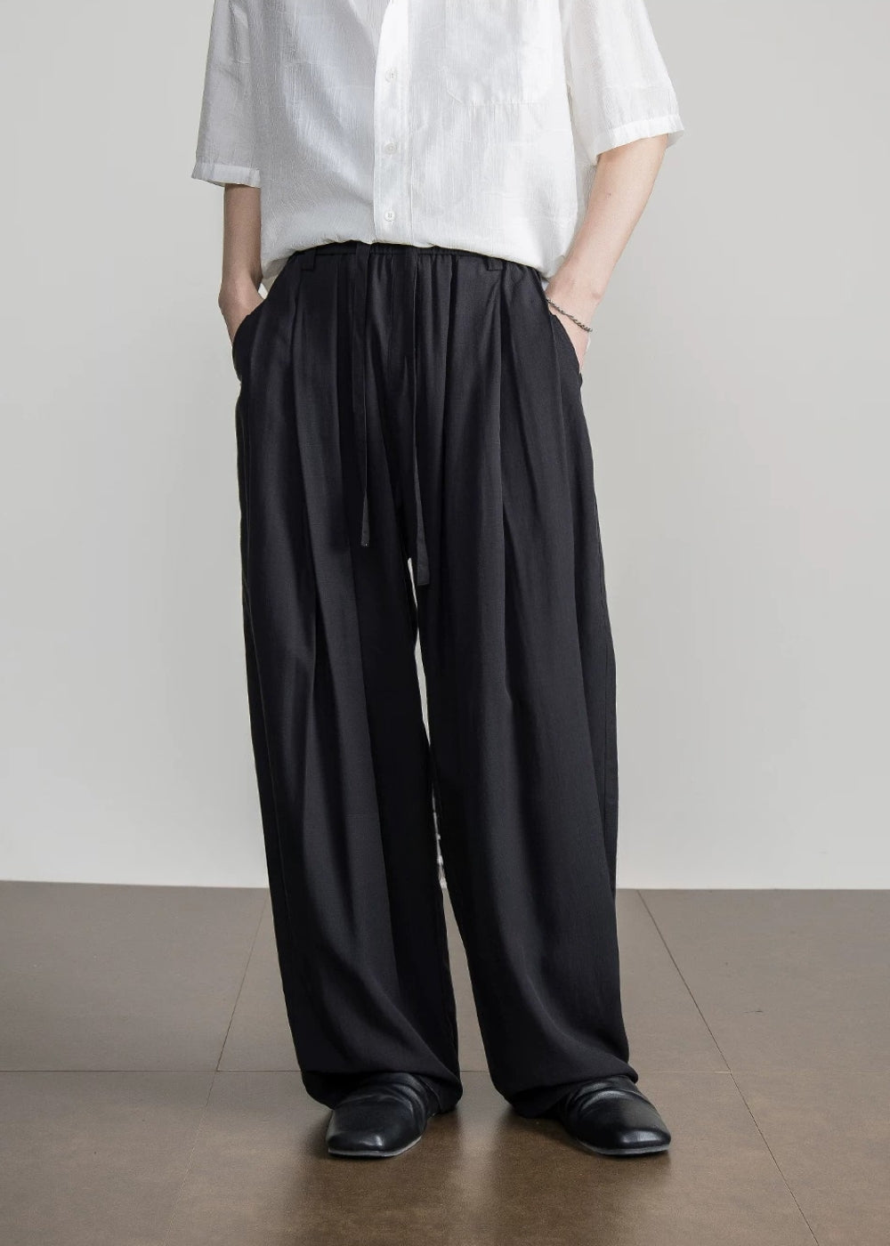 Drape Lyocell Tuck Pants  #FS058